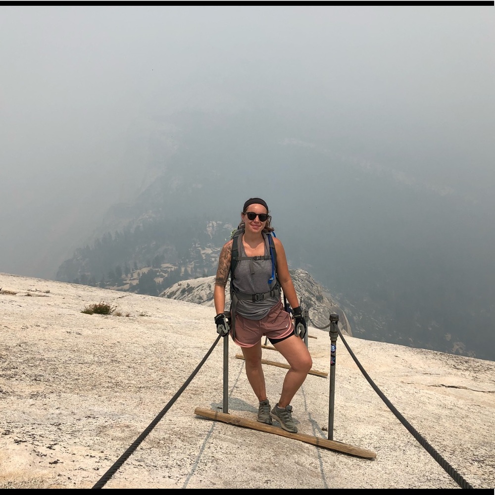 Meet your Posher, Mikala